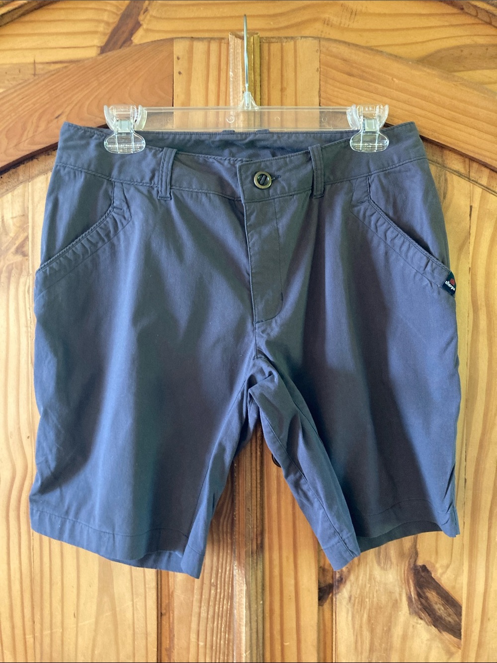 Women’s Sherpa Adventure Gear dark gray long shorts - size 8